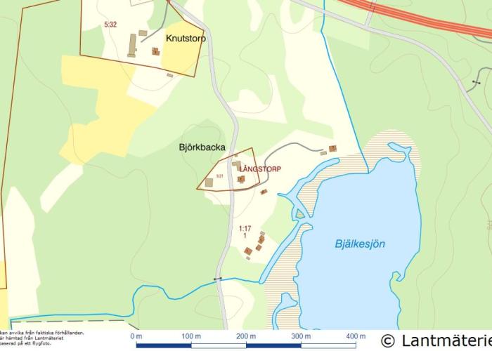 Stuga med sjöutsikt nära Växjö