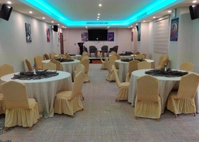 Dancenter Emerald Near Jeddah Corniche