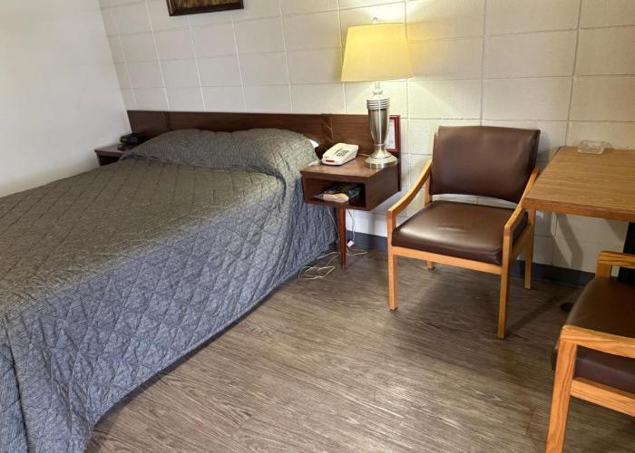 Camelot Court Motel