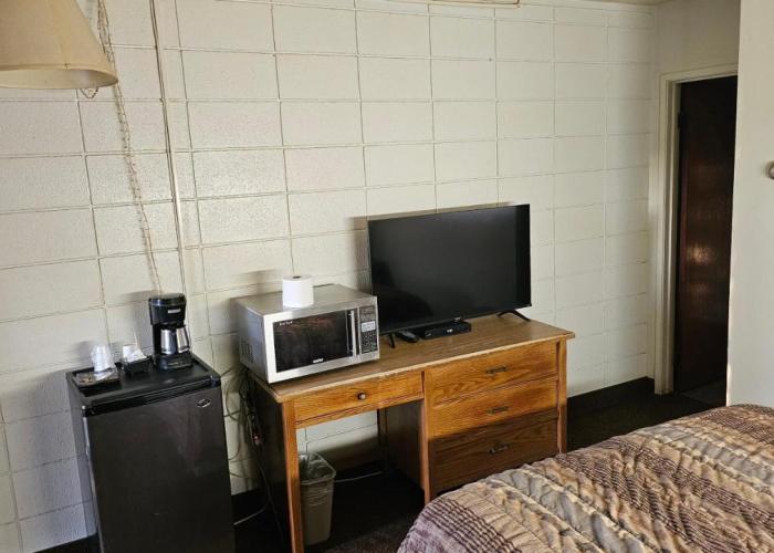 Camelot Court Motel