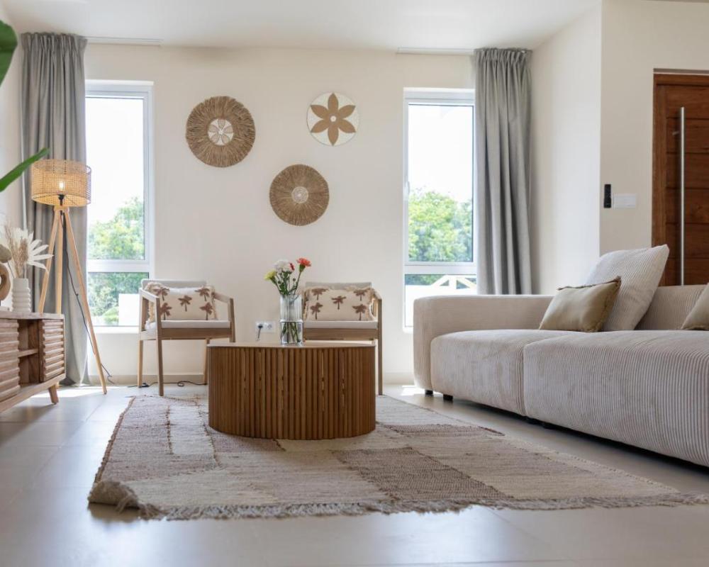 Luxe nieuwbouw villa toplocatie in Jan Thiel