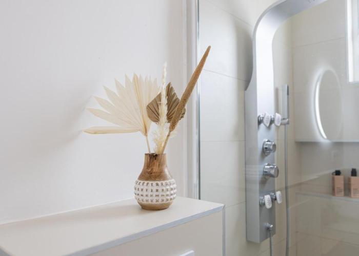 Luxe nieuwbouw villa toplocatie in Jan Thiel