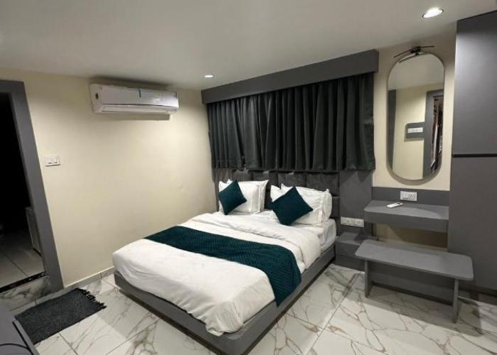 Hotel Shyam Paradise