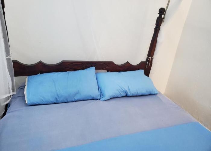 Lake Bunyonyi Community Guest house