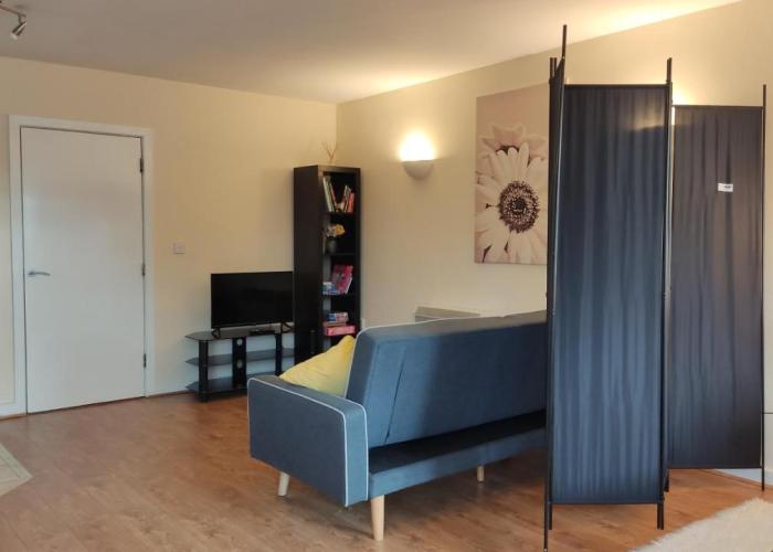 Modern Studio Flat in Wigan