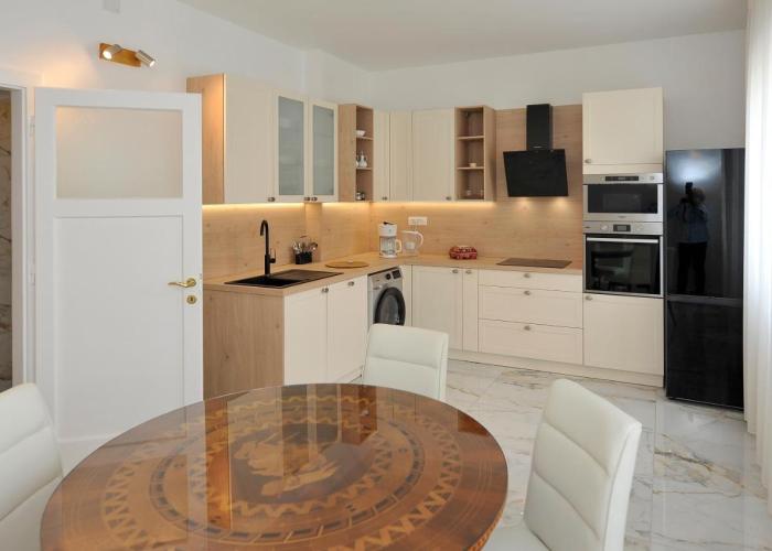 Apartment St Lux