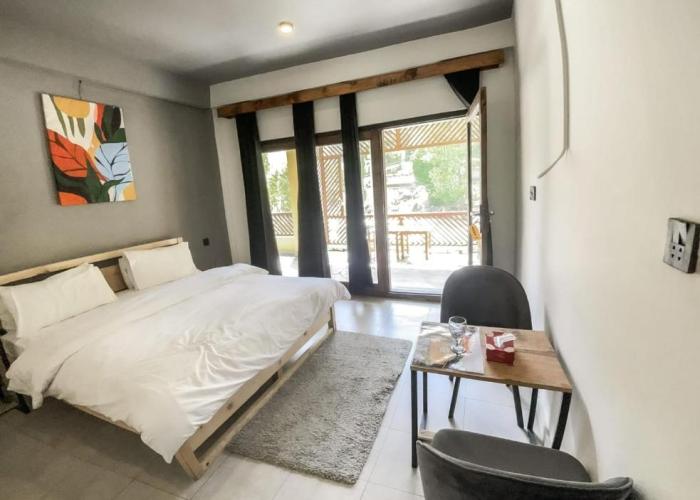 Bono Riverside Apartments