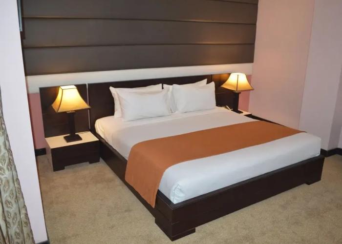 Fort Continental Hotel