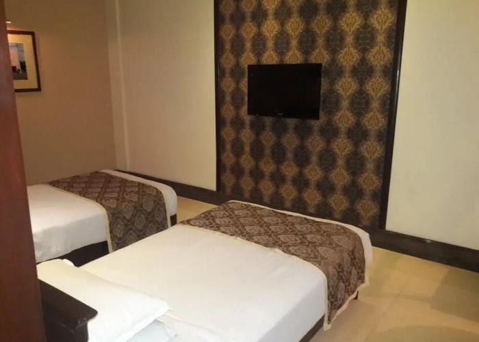 Hotel Grand