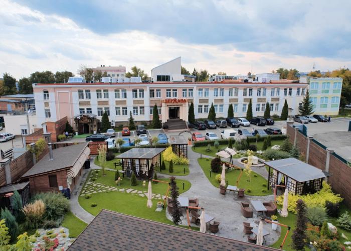 Derzhava Hotel