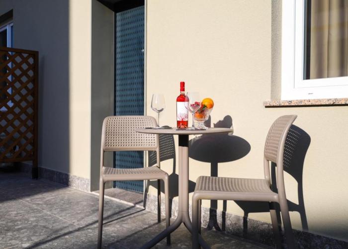 Tritea Apartments