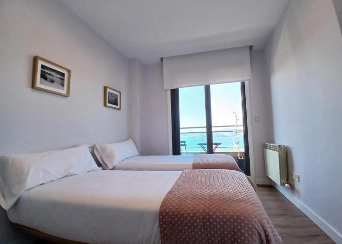 Atlantic flats Vigo free parking
