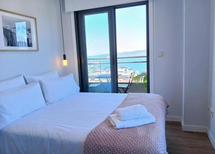 Atlantic flats Vigo free parking