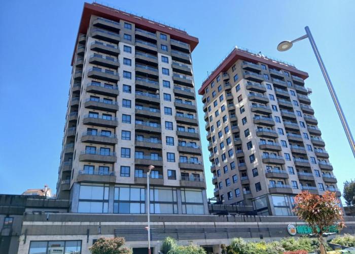 Atlantic flats Vigo free parking