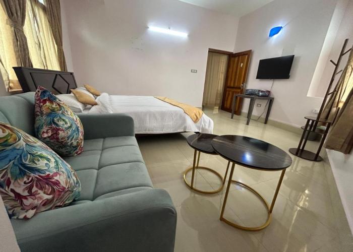 ZnZ Homestay