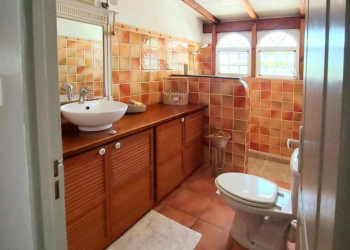 Simpson Bay Hill eco friendly caribbean cottage
