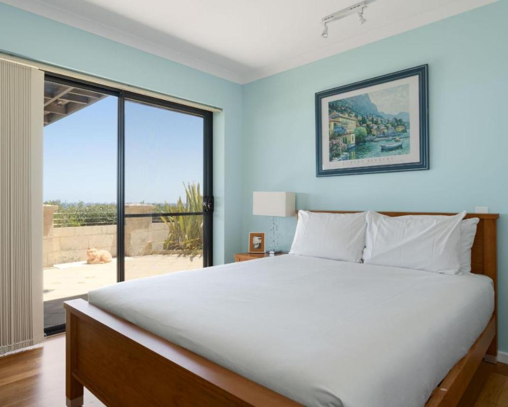 фото Ocean Views I Private Properties