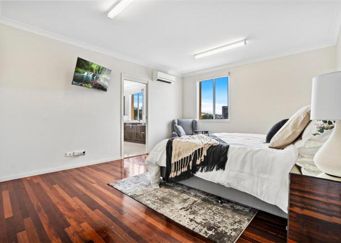 Rockhampton Inner City Apartment