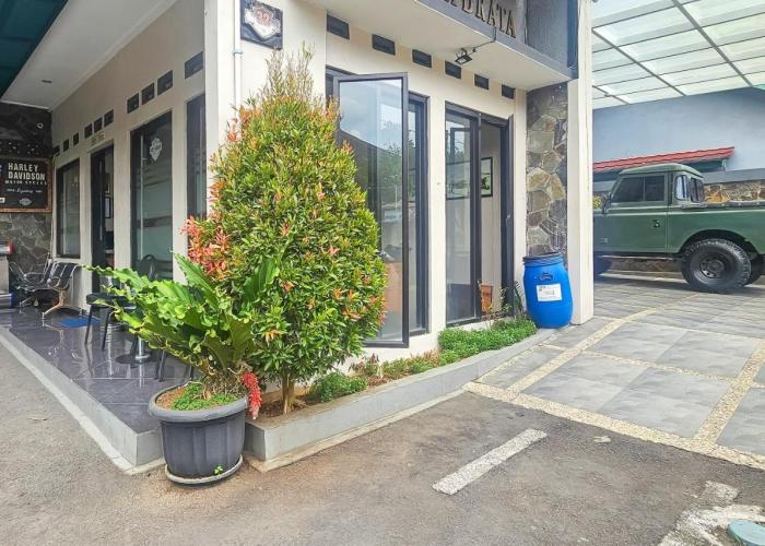 Wisma Brata Mitra RedDoorz
