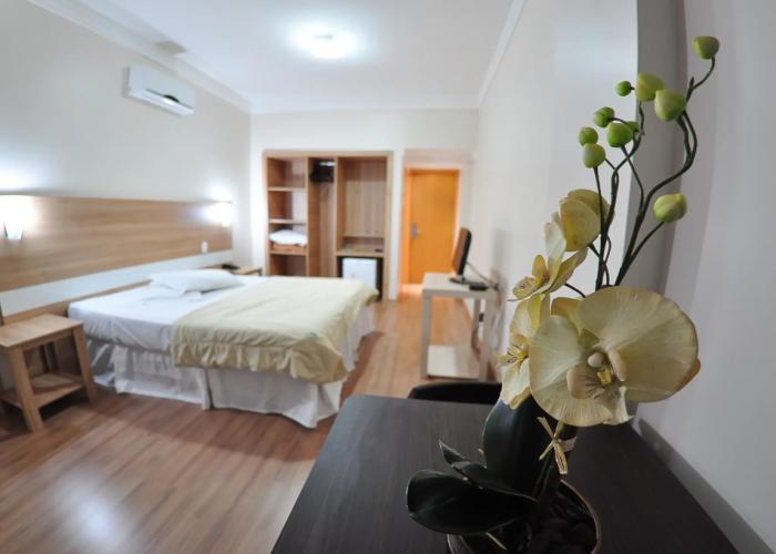 Turis Hotel