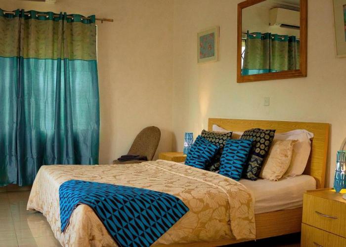 Superb and Modern Apartment in Tema Community 6