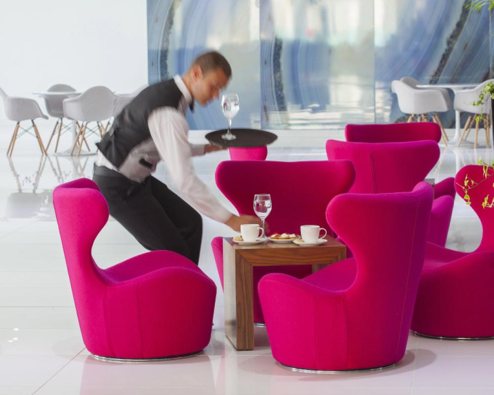 фото King Evelthon Beach Hotel & Resort