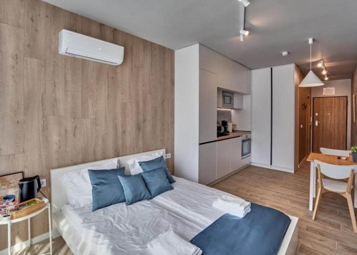 Toronto Cozy Studio near UNSS and NSA w Fast WiFi
