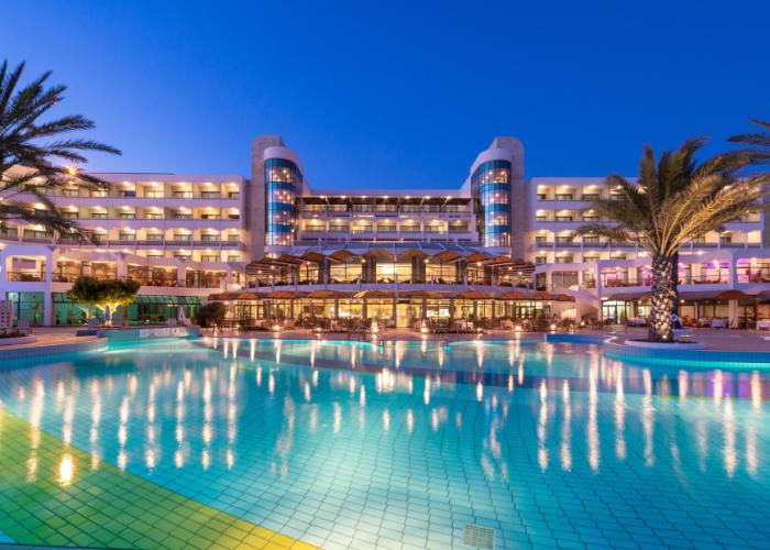 Constantinou Bros Athena Beach Hotel