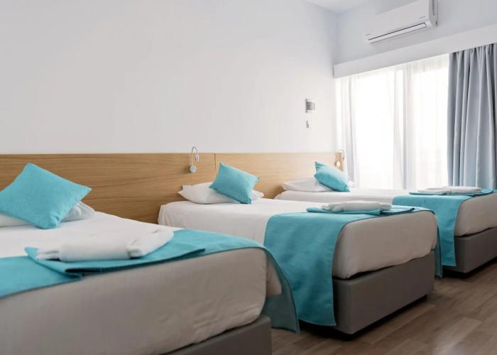 Pyramos Hotel