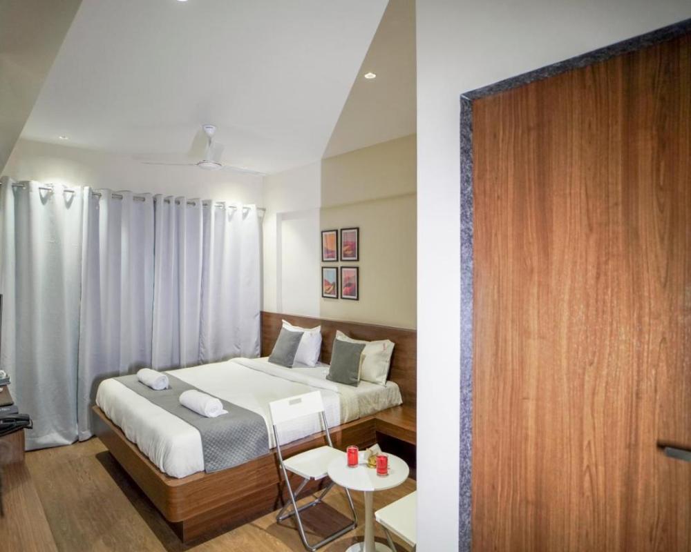 фото Sunbright Hotel