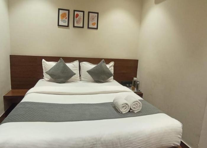 Sunbright Hotel