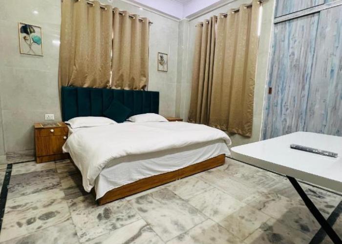 Amrut Living Stay