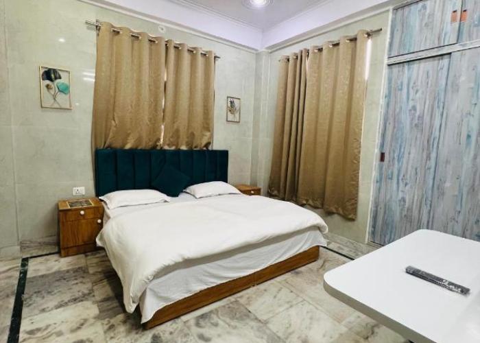 Amrut Living Stay
