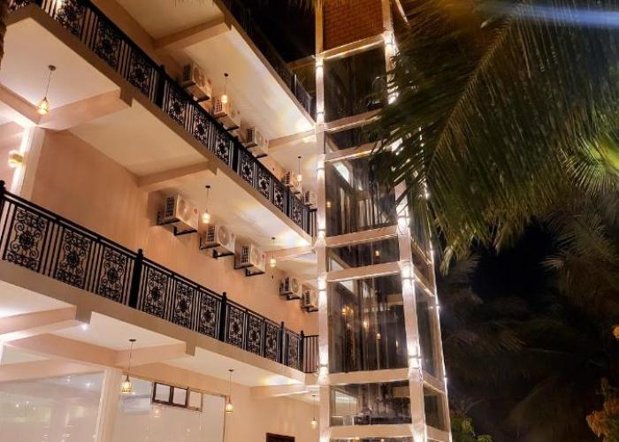 Mango Mansion