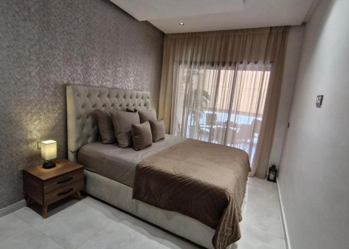 mehdia apartment and terrace parking fiber netfli