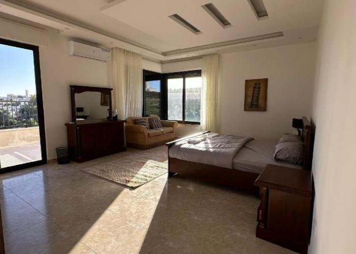 Dabouq 3BR apartment