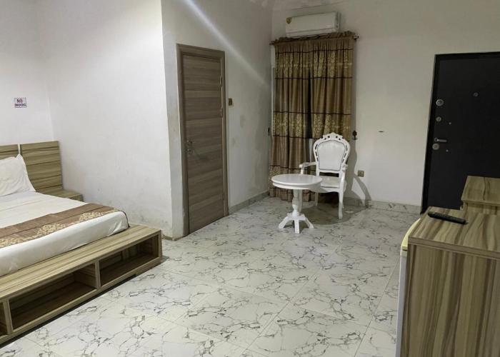 Ibiyemi apartment