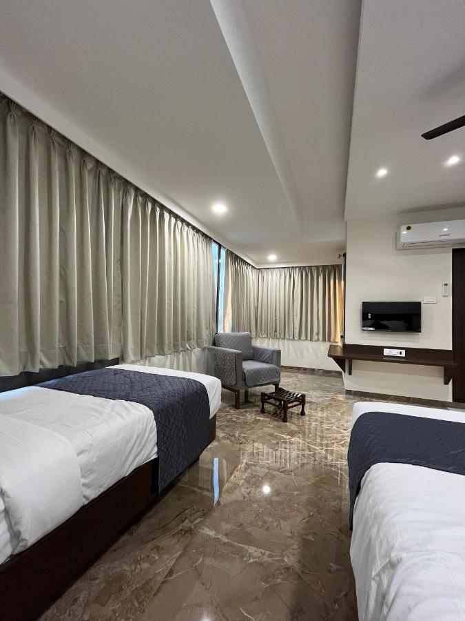 фото Kuber Suites