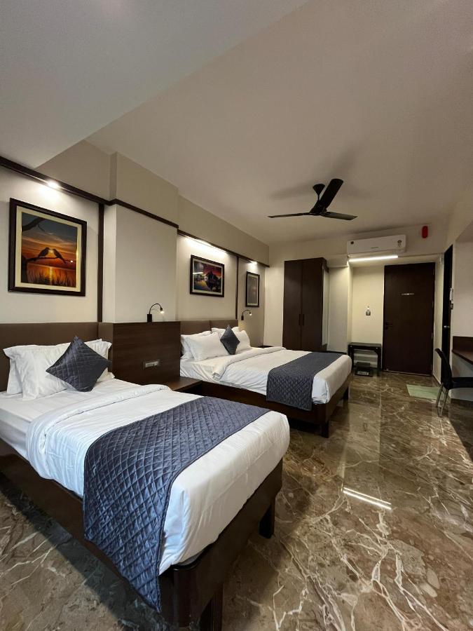 фото Kuber Suites