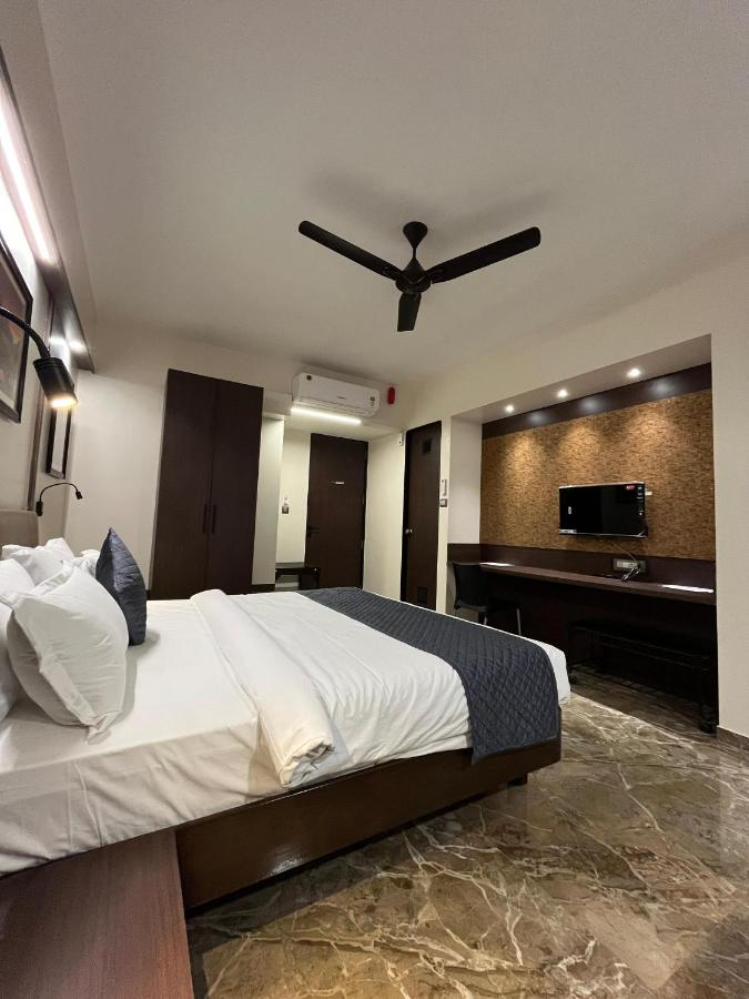 фото Kuber Suites