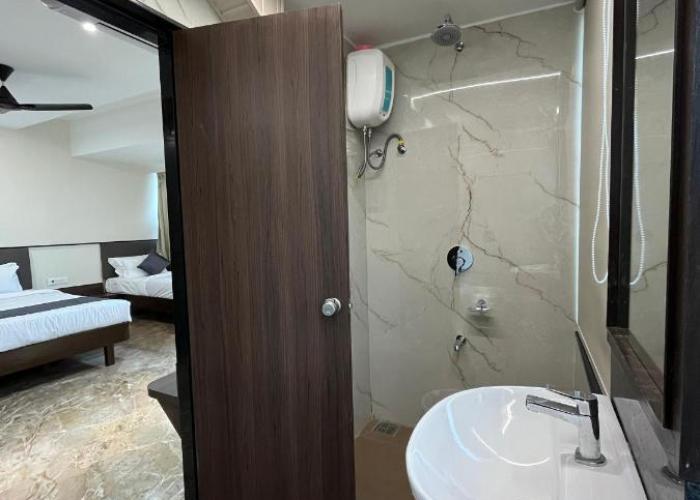 Kuber Suites