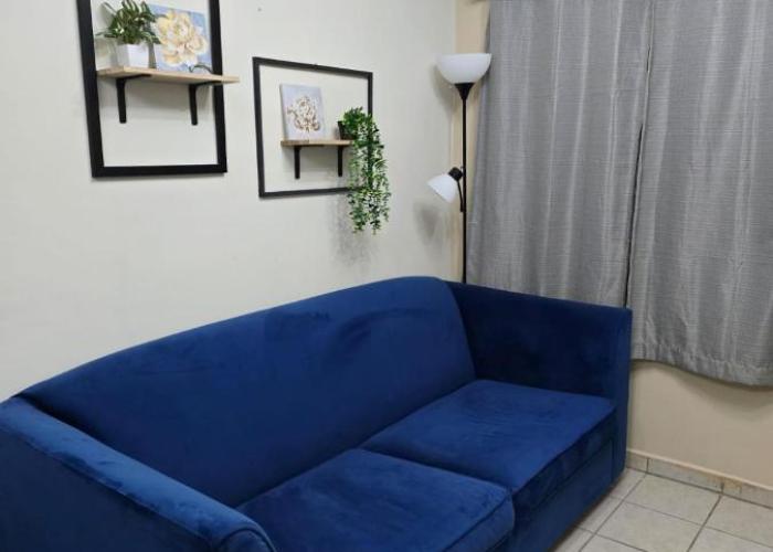 Blue House - Sleeps 5 - Near Hermosa Beach