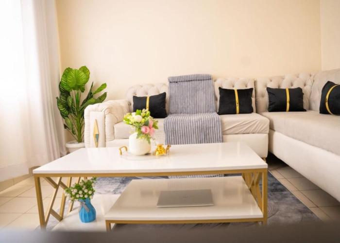 Beautifully Furnished 1 Bedroom House