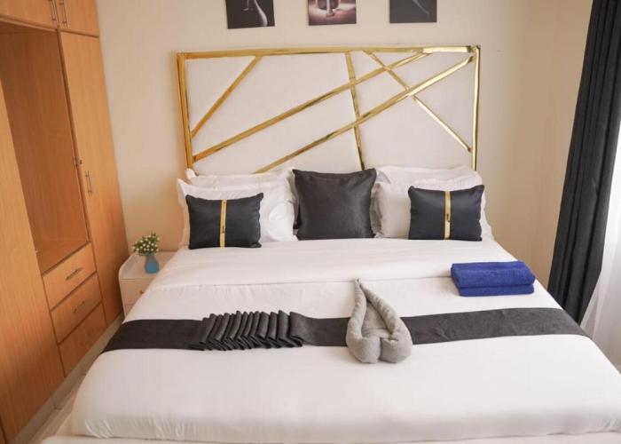 Beautifully Furnished 1 Bedroom House