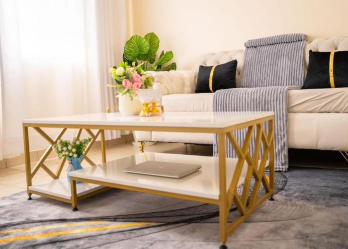 Beautifully Furnished 1 Bedroom House