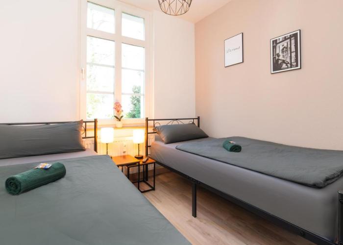 Smart Home - Wuppertal - Perfect for 5 Guests! Netflix - Central - Smart TV - Free Parking Zone