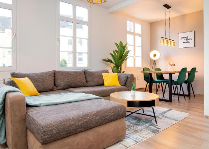 Smart Home - Wuppertal - Perfect for 5 Guests! Netflix - Central - Smart TV - Free Parking Zone