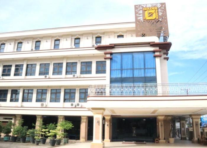 Hotel Golden Season