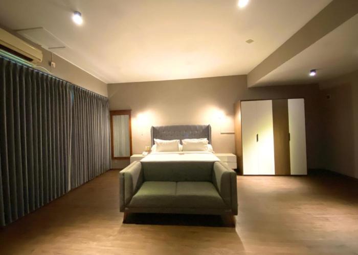 Hotel Golden Season