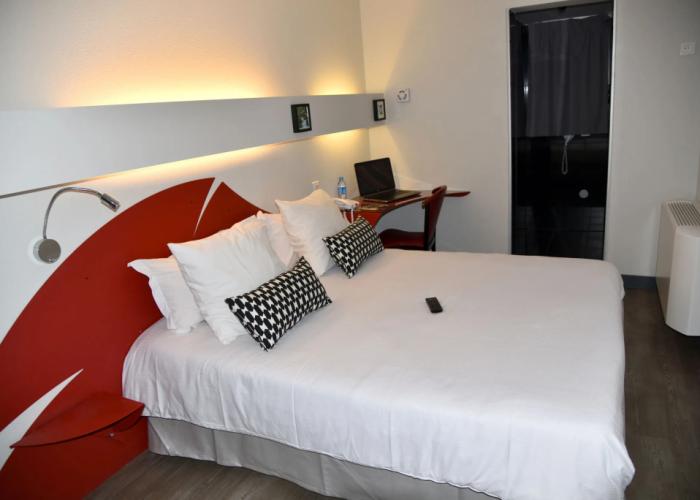 Brit Hotel Porte d’Espagne